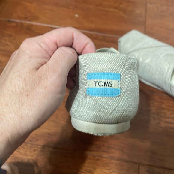 Size 6.5 W Toms canvas - Picture 2 of 3